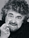 Beppe Grillo, Alitalia e il mulo che tira calci 
Risponde l’editore