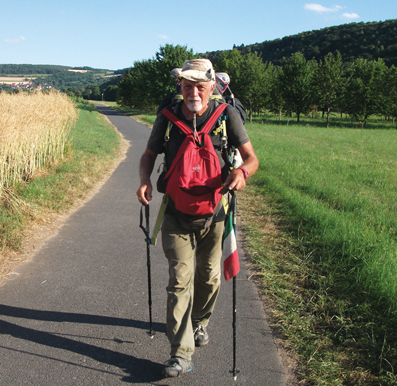 Una “passeggiata” di 10.000 km - La clamorosa impresa di un pensionato camoglino: ha attraversato la Russia a piedi, da solo