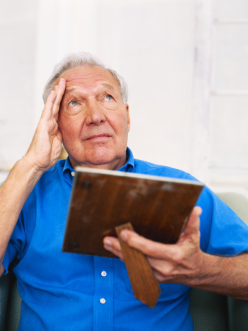 Alzheimer, quando la memoria si allontana