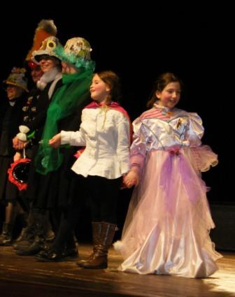 Sabato 5 novembre, Sori: incontro illustrativo e iscrizioni a L'Atelier – teatro, laboratori per grandi e piccini



