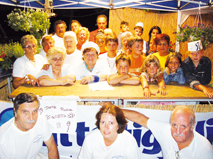 una foto del Comitato Festeggiamenti N. S. Addolorata di Uscio scattata alla festa estiva 2010