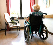 A.A.A. persone con cui chiacchierare cercasi - Appello di Corfole: anziani assistiti ma soli, aiutamioli.

