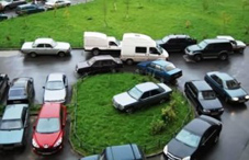 DIRITTO UTILE - Se un estraneo parcheggia nel cortile condominiale