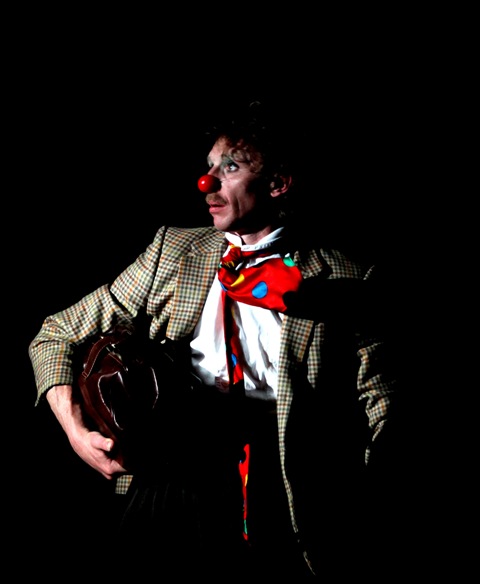 Domenica 8 febbraio: appuntamento per i piccoli (ma non solo) con la storia di Cenerentola che diventa Clownerentola, Teatro di Cicagna