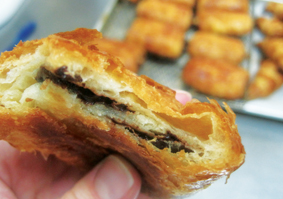 Girovagando: nel cuore di Genova, tra la chiesa della Maddalena e i veri croissant francesi al burro del “Caffè Fratelli Nadotti”
