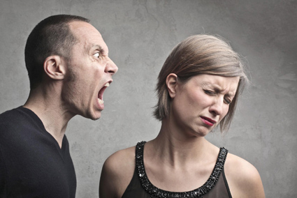 25 NOVEMBRE - "Lo so io come ci è arrivata lì": compie una violenza anche chi alimenta un immaginario che denigra meriti e successi delle donne. La cura? La consapevolezza, da entrambe le parti (e ci sono dati positivi)