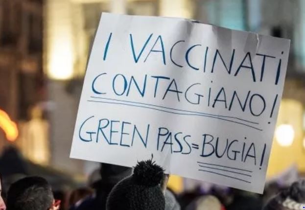 Vaccino covid "Efficacia smentita dai fatti” - Tribunale del Lavoro dichiara illegittima la sospensione dei non vaccinati